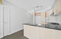 142/7 Land Street, Toowong, Qld 4066