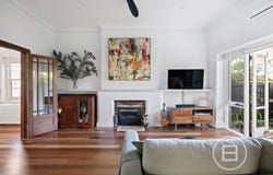 7 Gladstone Parade, Elsternwick, Vic 3185