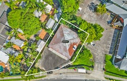 10 Frank Street, Labrador, Qld 4215