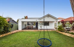 16 Paine Court, Karrinyup, WA 6018