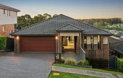 18 Melbourne Road, Wadalba, NSW 2259