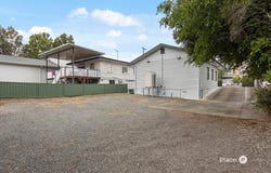 70 Harold Street, Holland Park, Qld 4121
