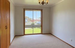 5 Ross Ave, Currie, Tas 7256