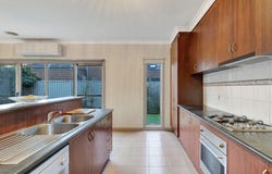 13 Aldercress Close, Craigieburn, Vic 3064