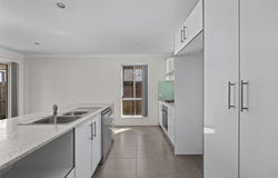 9 Spey Close, Deebing Heights, Qld 4306