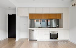 106/144 Hawthorn Road, Caulfield North, Vic 3161
