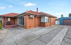 11 Cleveland Street, St Albans, Vic 3021