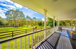 33 Green Gate Road, Cooroibah, Qld 4565