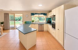 2 Lemon Grove, Cobram, Vic 3644