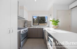 8 Millicent Place, Ballarat East, Vic 3350
