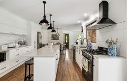 7 Beauly Drive, Top Camp, Qld 4350