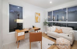 22 Knightsbridge Street, Pallara, Qld 4110