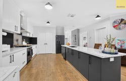 27 Highfield Way, Kurunjang, Vic 3337