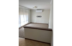 18 Solomon St, Merredin, WA 6415