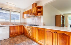 42 Longfellow Avenue, Mooroolbark, Vic 3138
