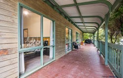 5 Tuohy Court, Eildon, Vic 3713