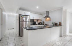 1/7 Charlton Close, Collingwood Park, Qld 4301