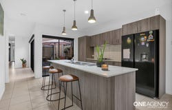 2/3 Santander Crescent, Point Cook, Vic 3030