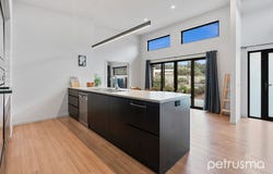 8 Lewis Court, Lewisham, Tas 7173
