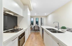 6 Grasslands Loop, Keysborough, Vic 3173
