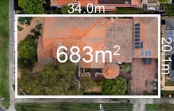 32 Holyrood Street, Hampton, Vic 3188
