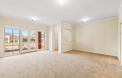 5 Cardinia Cresent, Taylors Hill, Vic 3037
