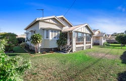 21 Fraser Street, Torquay, Qld 4655