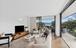 305/63 Masons Parade, Point Frederick, NSW 2250
