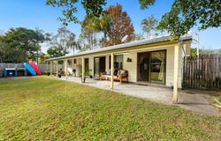 1 Vidler Court, Landsborough, Qld 4550