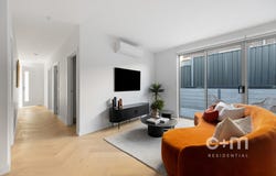 21 & 23 Charlotte Street, Oak Park, Vic 3046