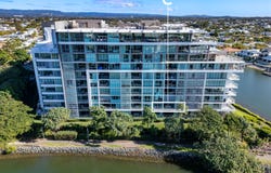 1111/33 T E Peters Drive, Broadbeach Waters, Qld 4218