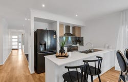 5 Silvereye Street, Kurunjang, Vic 3337
