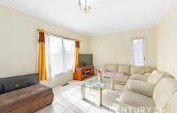 1/18 Hughes Crescent, Dandenong North, Vic 3175