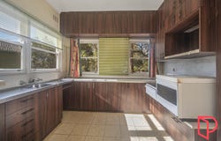 375 Princes Highway, Bomaderry, NSW 2541