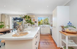 36 Clarence Road, Blackheath, NSW 2785
