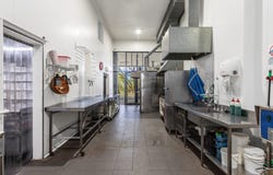 A4, 148 Old Pittwater Road, Brookvale, NSW 2100