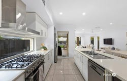 19 Brenda Street, Morningside, Qld 4170