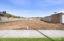 21 Coridale Boulevard, Lara, Vic 3212