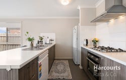 21 Koukoura Drive, Epping, Vic 3076