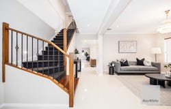 9 Woollahra Parade, Taylors Hill, Vic 3037