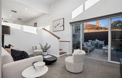 10 Dearle Street, Hamilton Hill, WA 6163