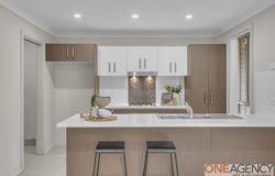 5/20A Kinarra Avenue, Wyoming, NSW 2250