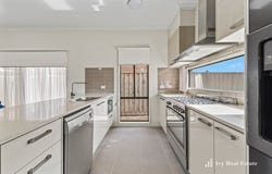 7 Hartwood Avenue, Williams Landing, Vic 3027