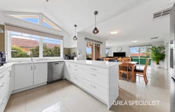 7 Innes Court, Berwick, Vic 3806