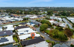34 Jackson Circuit, Madeley, WA 6065