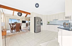 3 Anderson Avenue, Tuross Head, NSW 2537