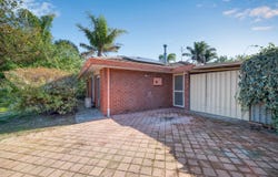 39 Amberton Avenue, Girrawheen, WA 6064