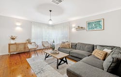 38 Jackson Crescent, Pennant Hills, NSW 2120