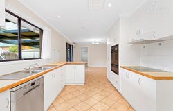 15 Matheson Place, Estella, NSW 2650