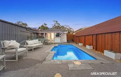 39 Scarborough Avenue, Cranbourne West, Vic 3977